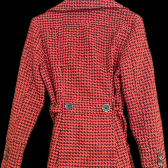 Coat Houndstooth Pattern - Picture 3 of 4